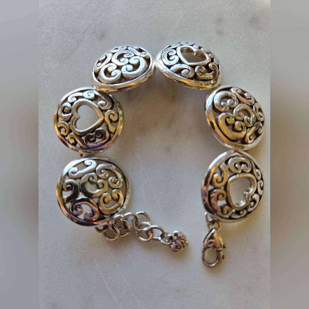 Elegant Silver Heart Bracelet